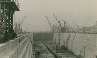 Swansea Drydocks April 1924